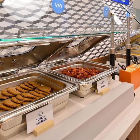 ホリデイ イン エクスプレス&スイーツ インディアナポリス Nw ホワイツタウン Whitestown エクステリア 写真